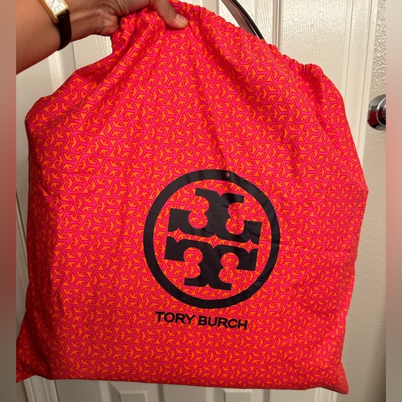 Tory Burch Women's Ever-Ready Tote - Picture 7 of 7
